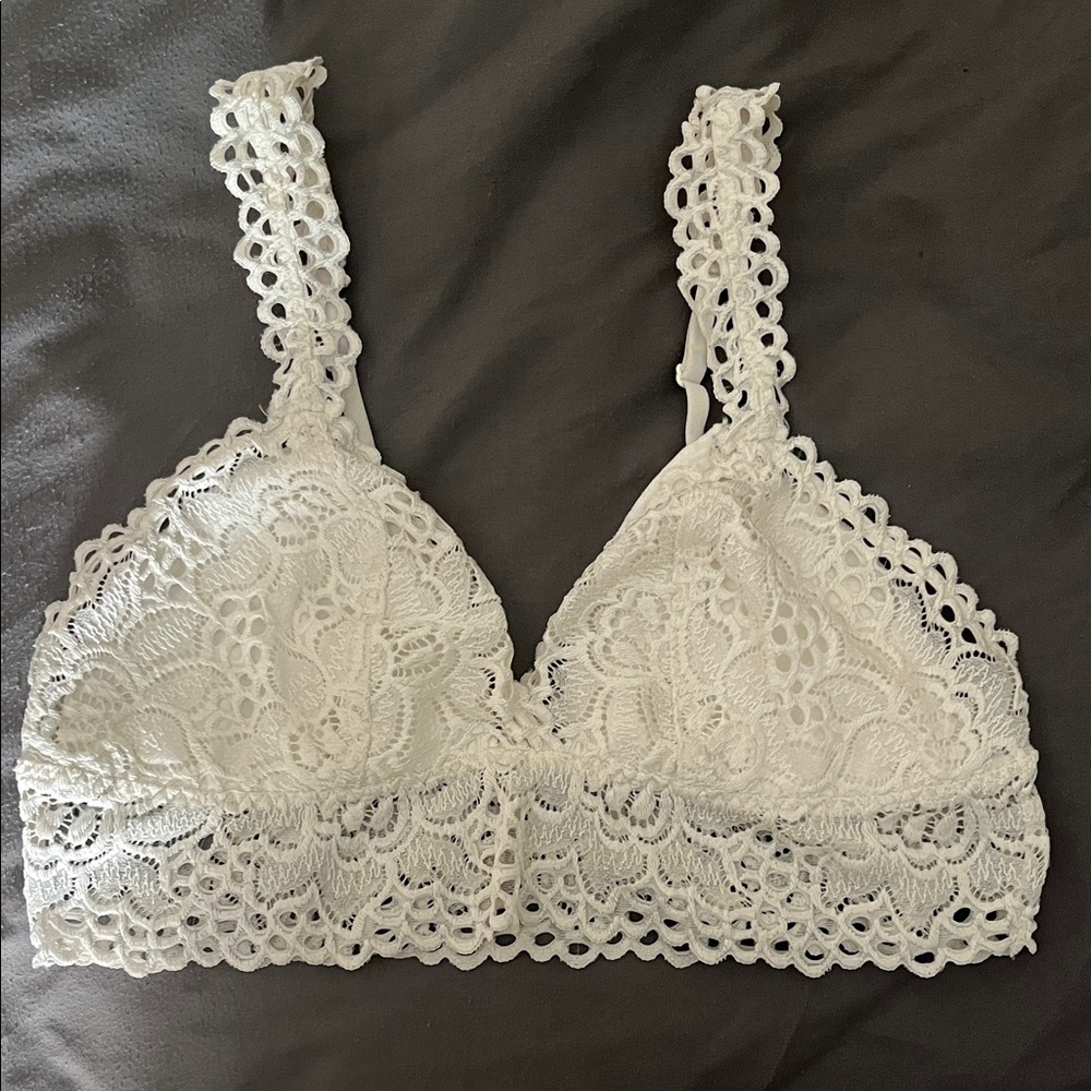 Aerie Off White Lace Bralette
